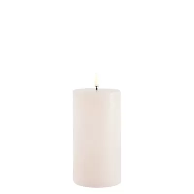 Uyuni stompkaars pillar candle vanilla 7,8 x 15,2 cm